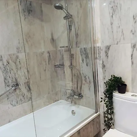 Atico A Con Terraza, Plaza America Apartment Vigo