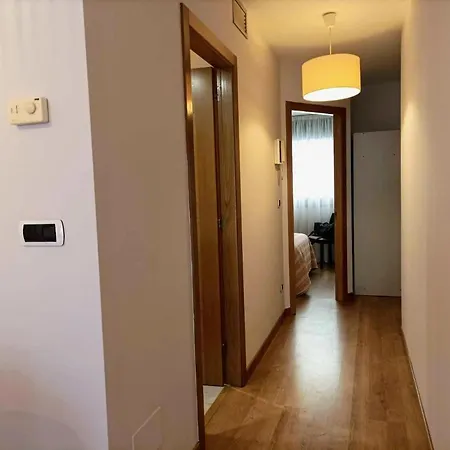 Atico A Con Terraza, Plaza America Apartment *