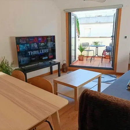 Apartamento con Terraza, Plaza América *