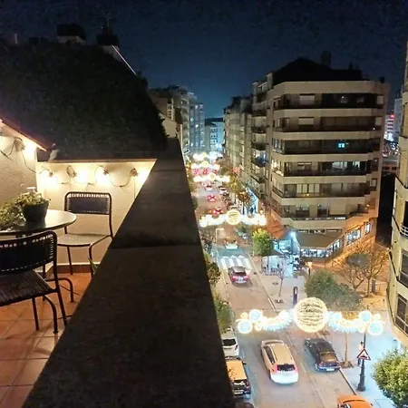 Apartamento con Terraza, Plaza América *