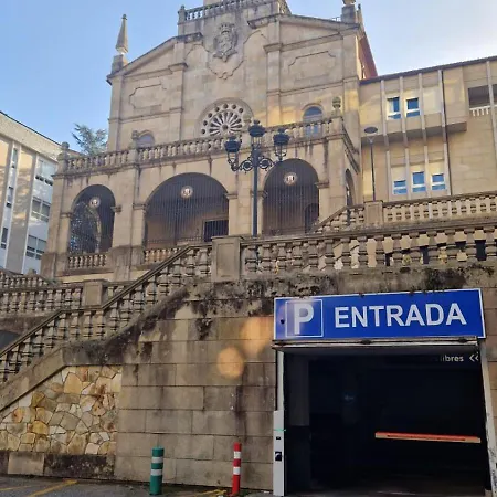 Con Terraza, Plaza América Appartamento