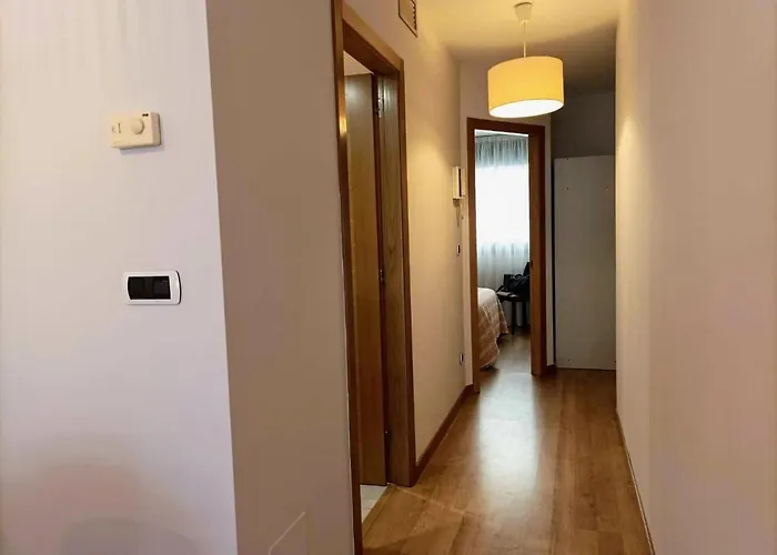 Con Terraza, Plaza America شقة *